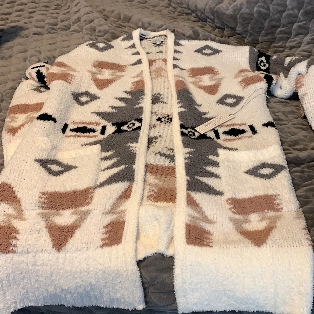 Warm& Cozy sweater - Picture 3 of 4